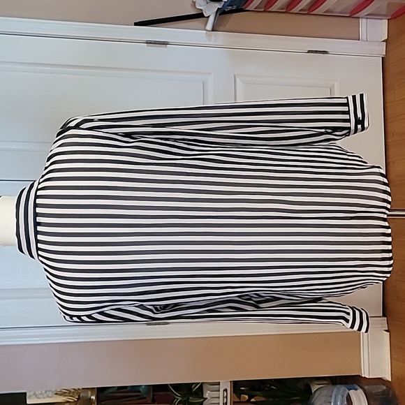 Almost Famous Black & White Striped Blouse - Medium - Picture 4 of 5